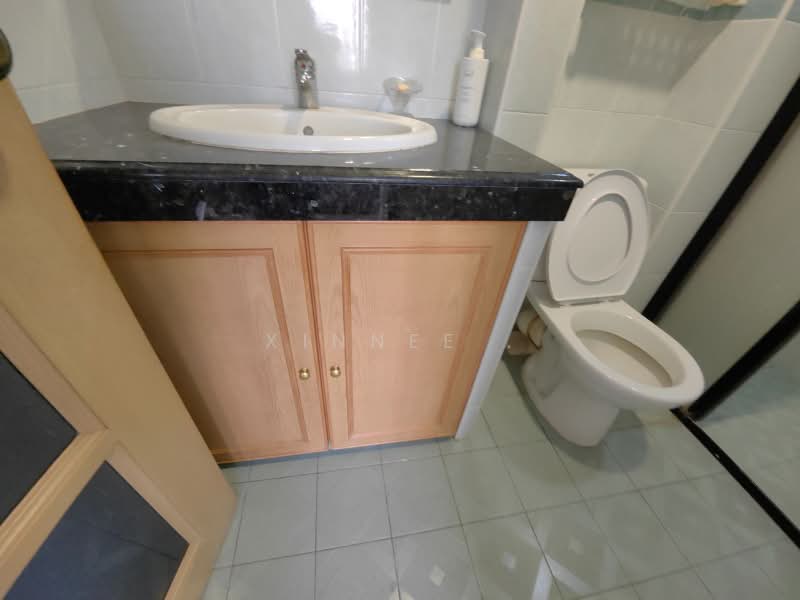 Condominium for Rent at Indah Bay Condominium - Xinnee . - Bathroom - PropertyGuru.com.my