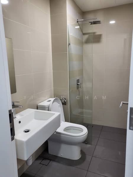 Kediaman Servis untuk Disewa di United Point (Residensi Berpadu) - Yi Jun Cham - Bathroom - PropertyGuru.com.my