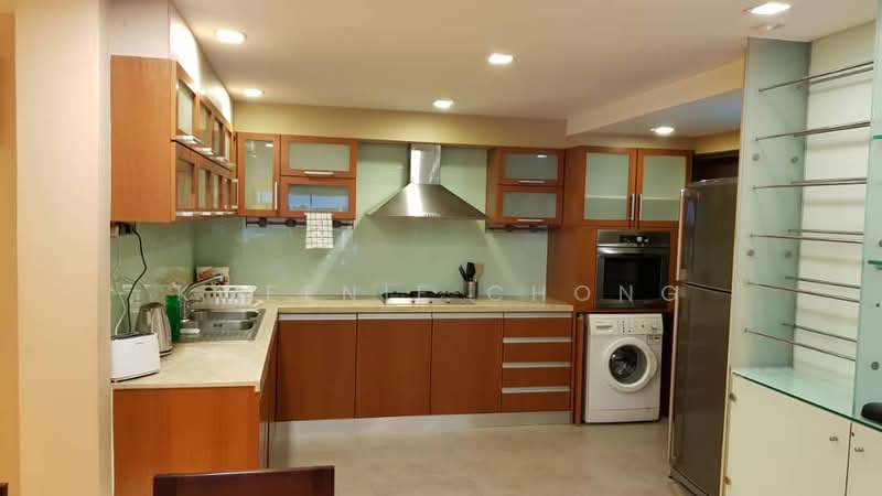 Kondominium untuk Dijual di Menara Bukit Ceylon - Kweenie Chong - Kitchen - PropertyGuru.com.my
