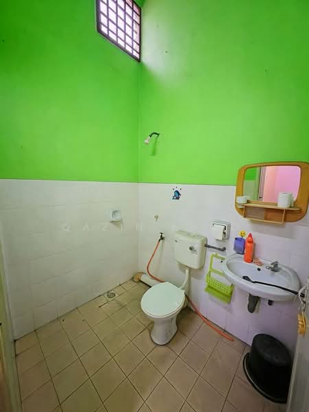 2-storey Terraced House for Sale in Taman Tasek (Ipoh) - Qazin Khoo - Bathroom - PropertyGuru.com.my