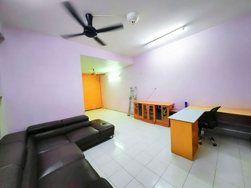 2-storey Terraced House for Sale in Taman Tasek (Ipoh) - Qazin Khoo - Living Room - PropertyGuru.com.my