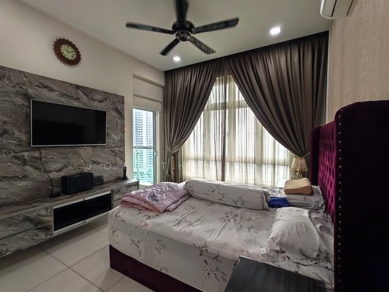 Kondominium untuk Dijual di Sri Putramas III / Royal Regent - Jonathan Raj - Bedroom - PropertyGuru.com.my