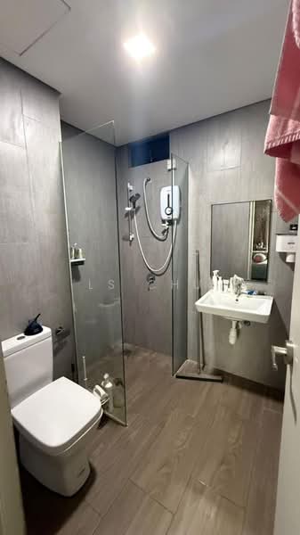 Kediaman Servis untuk Disewa di Geo Bukit Rimau - LS Chu - Bathroom - PropertyGuru.com.my