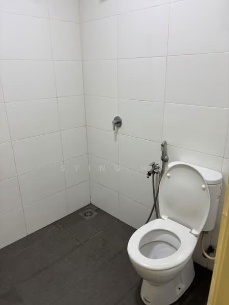 Servis Apartment untuk Disewa di Vista Alam Serviced Apartment - Sying Ho - Bathroom - PropertyGuru.com.my