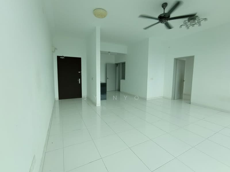 Servis Apartment untuk Disewa di The Sky Executive Suites - JY NYO - Living Room - PropertyGuru.com.my
