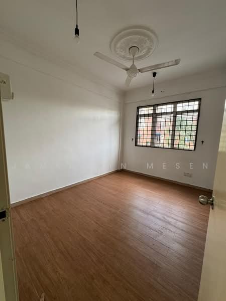 Apartment for Rent at Pangsapuri Seri Mawar - Jamalatin Mesen - Interior - PropertyGuru.com.my