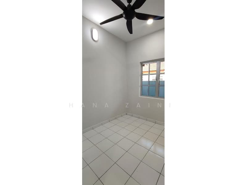 Rumah Teres untuk Dijual di Taman Intan Perdana (Si Rusa) - Hana Zaini - Interior - PropertyGuru.com.my