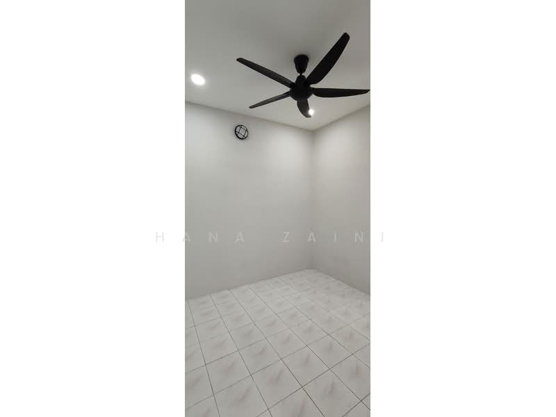 Rumah Teres untuk Dijual di Taman Intan Perdana (Si Rusa) - Hana Zaini - Interior - PropertyGuru.com.my