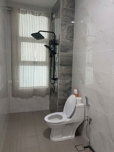 Service Residence for Rent at D'carlton (Residensi Seri Mega) - Mandy Goh Siew Li - Bathroom - PropertyGuru.com.my