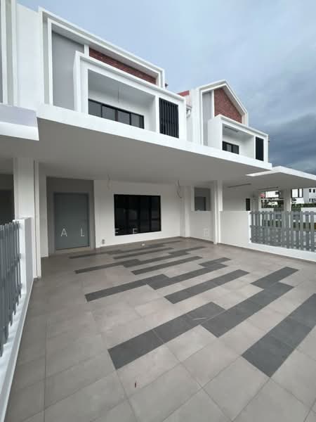 Rumah Teres 2-Tingkat untuk Disewa di Setia Alam (Selangor) - Aliff Iqbal - PropertyGuru.com.my