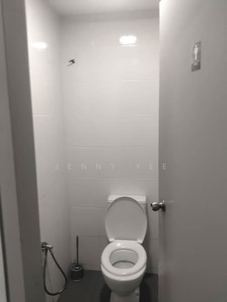 Kedai / Pejabat untuk Disewa di Bandar Bukit Raja (Klang) - Jenny Yee - Bathroom - PropertyGuru.com.my