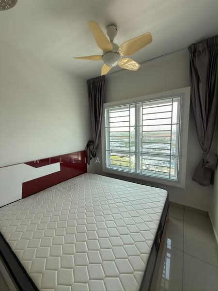 Apartment for Sale at Idaman Residence - William Loke - Bedroom - PropertyGuru.com.my