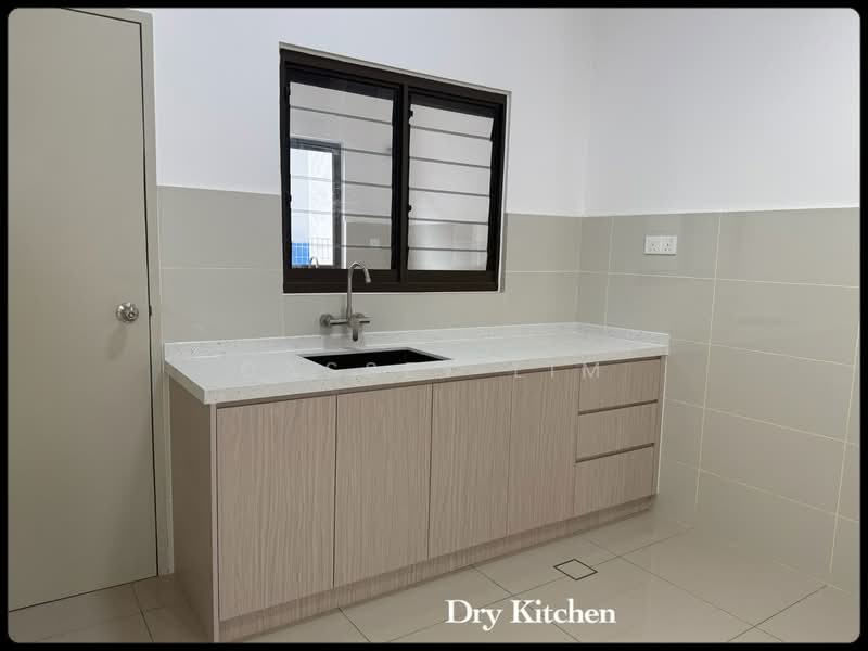 2-storey Terraced House for Rent in Setia Utama (Setia Alam) - Cassey Lim - Kitchen - PropertyGuru.com.my