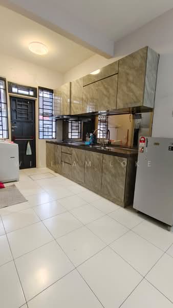 1.5-storey Terraced House for Rent in Setia Eco Gardens (Gelang Patah) - William Loke - Kitchen - PropertyGuru.com.my