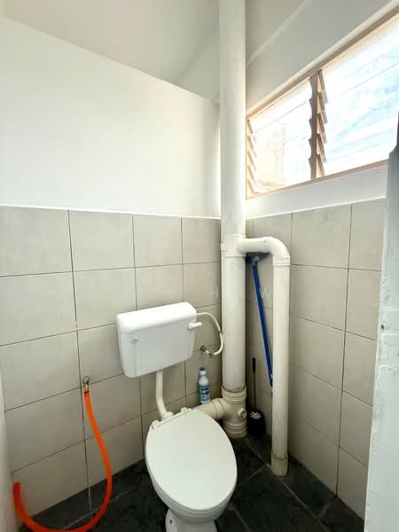 Apartment for Sale at Suria Merbah - Ben Hew - Bathroom - PropertyGuru.com.my