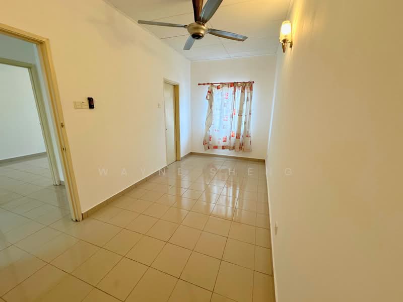 Rumah Teres 2-Tingkat untuk Dijual di Prima Saujana (Kajang) - WAYNE SHENG - Bed 4 - PropertyGuru.com.my