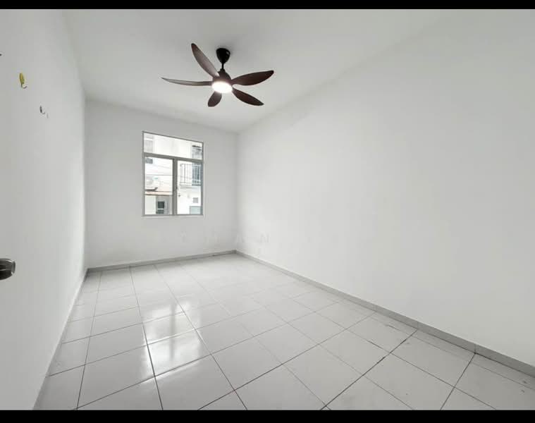 2-storey Terraced House for Sale in Taman Scientex Rawang (Rawang) - Roman Yap - Interior - PropertyGuru.com.my