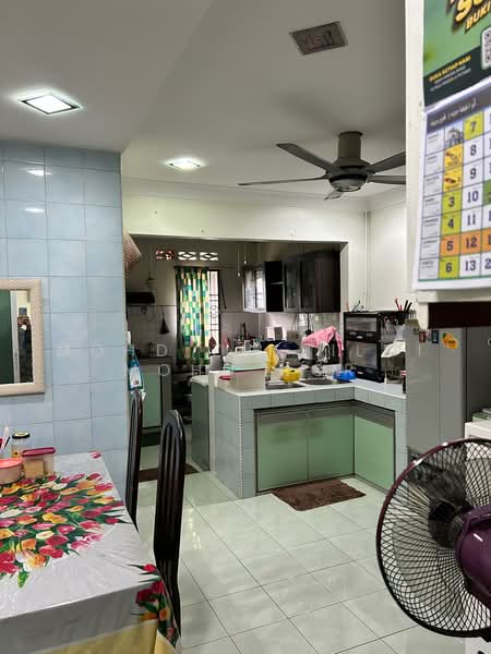 Rumah Teres 2 Tingkat untuk Dijual di Taman Cenderawasih (Kuantan) - Mohd Zulhilmi Mohd Nor - Kitchen - PropertyGuru.com.my