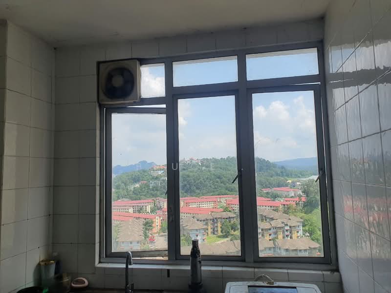 Kondominium untuk Dijual di Platinum Hill PV 5 - Bruce . - View - PropertyGuru.com.my