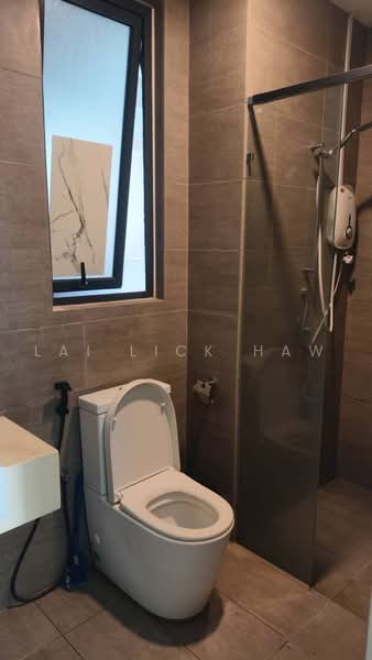 Servis Apartment untuk Disewa di Citizen @ Old Klang Road - Lai Lick Haw - Bathroom - PropertyGuru.com.my