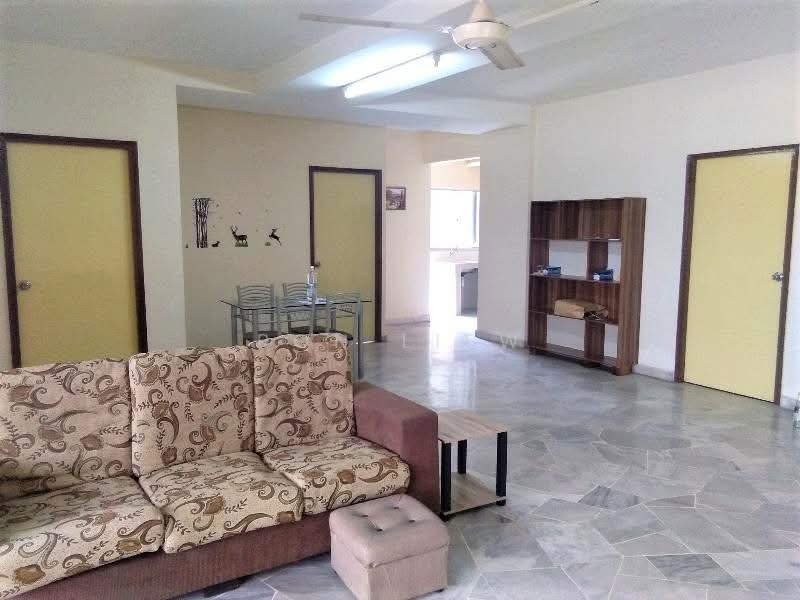 Kondominium untuk Dijual di Pelangi Indah Condominium - Ron Liew - Living Room - PropertyGuru.com.my