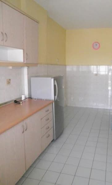 Kondominium untuk Dijual di Pelangi Indah Condominium - Ron Liew - Kitchen - PropertyGuru.com.my