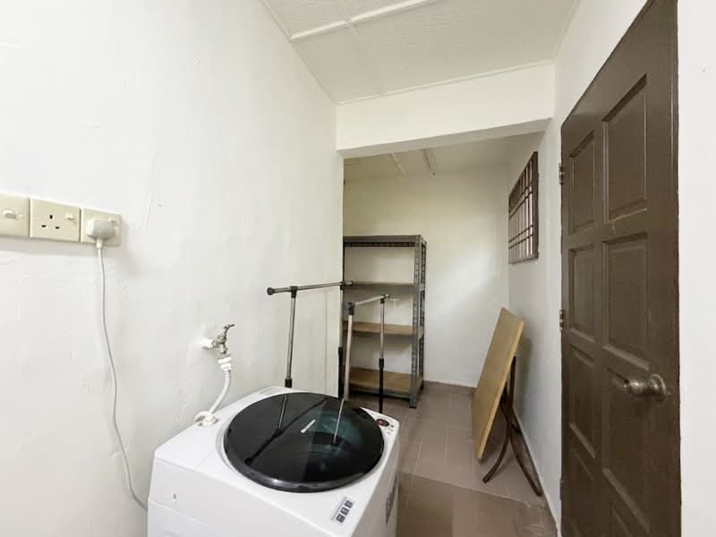 2-storey Terraced House for Sale in Taman Desa Cemerlang (Ulu Tiram) - Lywen Thye - Interior - PropertyGuru.com.my