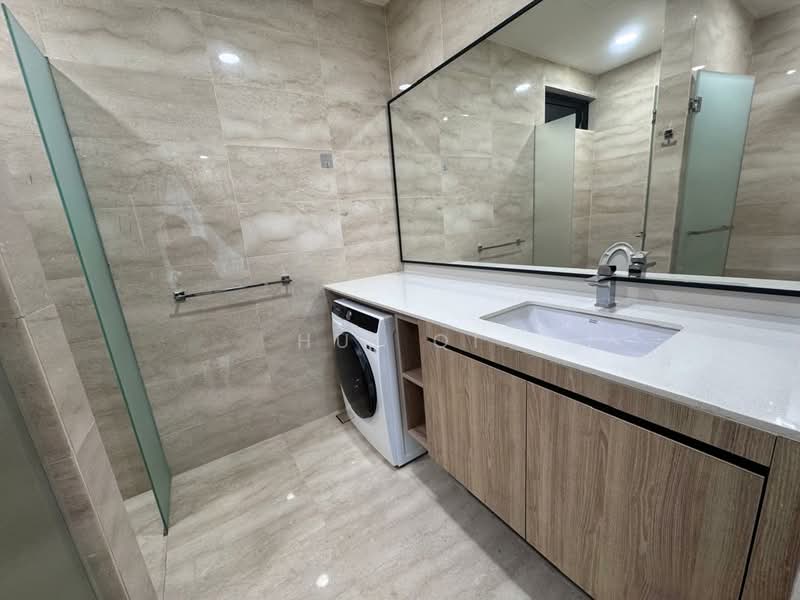 Service Residence for Rent at 10 Stonor - Hui Qi - Bathroom - PropertyGuru.com.my