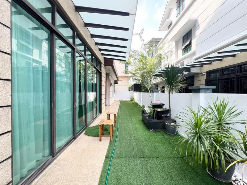 Rumah Berkembar untuk Disewa di Usj 17 (Subang Jaya) - Zulhaikal Asmadee - Exterior - PropertyGuru.com.my