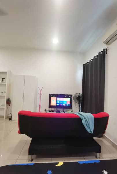 Service Residence for Rent at Cybersquare - Yeong . - Living Room - PropertyGuru.com.my