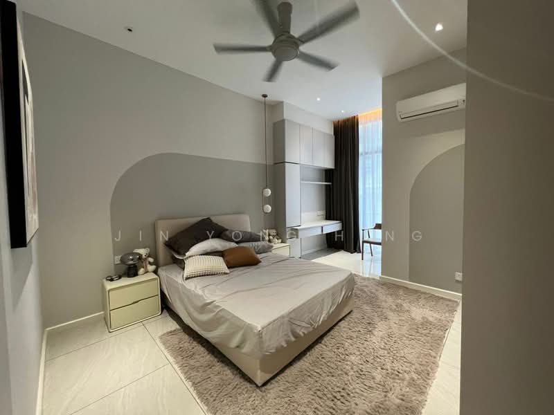 Kondominium untuk Dijual di 18 Madge - Jin Yong Heng - Bedroom - PropertyGuru.com.my