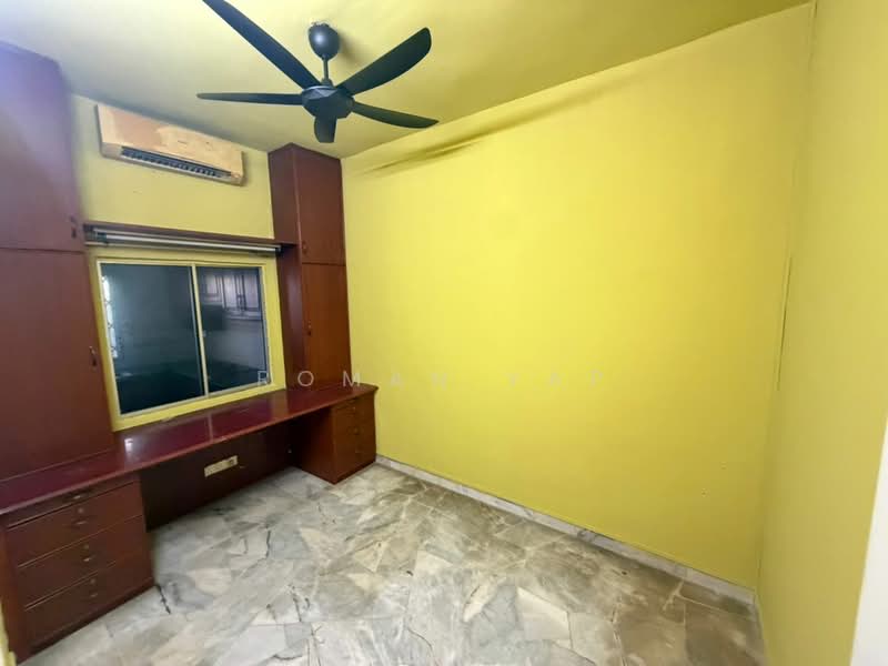 2-storey Terraced House for Sale in Taman Velox (Rawang) - Roman Yap - PropertyGuru.com.my
