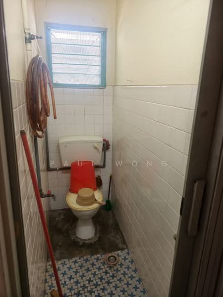 Rumah Teres 1-Tingkat untuk Dijual di Taman Taynton View (Cheras) - Paul Wong - Bathroom - PropertyGuru.com.my