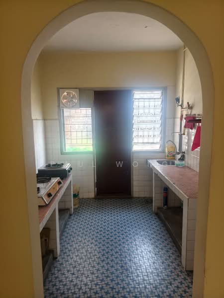 Rumah Teres 1-Tingkat untuk Dijual di Taman Taynton View (Cheras) - Paul Wong - Kitchen - PropertyGuru.com.my