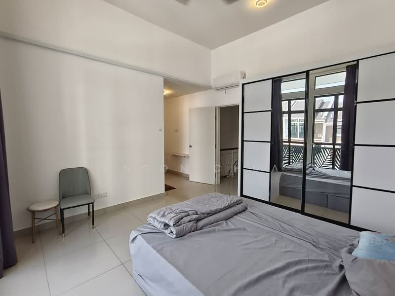Rumah Teres 2-Tingkat untuk Dijual di Taman Seri Austin (Tebrau) - Anson Chua - Bedroom - PropertyGuru.com.my