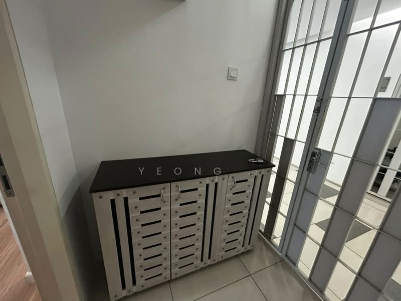 Condominium for Sale at Lakefront Residence - Yeong . - Entrance - PropertyGuru.com.my
