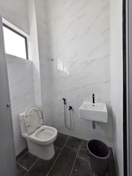 Rumah Teres 2-Tingkat untuk Dijual di Kelebang (Ipoh) - Qazin Khoo - Bathroom - PropertyGuru.com.my