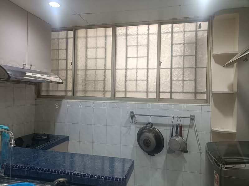 Apartment for Rent at Kenanga Apartments - Sharons Chen - Kitchen - PropertyGuru.com.my