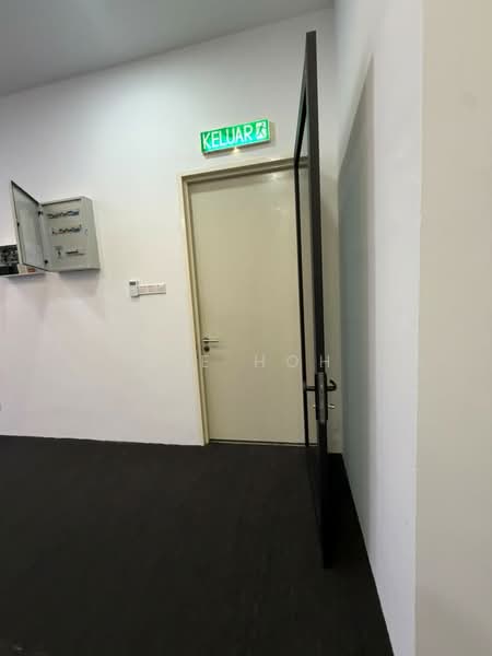 Shop for Rent in Eco Sanctuary (Telok Panglima Garang) - Jie Hoh - Entrance - PropertyGuru.com.my