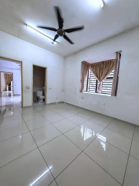 Rumah Kluster untuk Dijual di Bukit Indah (Iskandar Puteri (Nusajaya)) - Karl Lim - Bathroom - PropertyGuru.com.my
