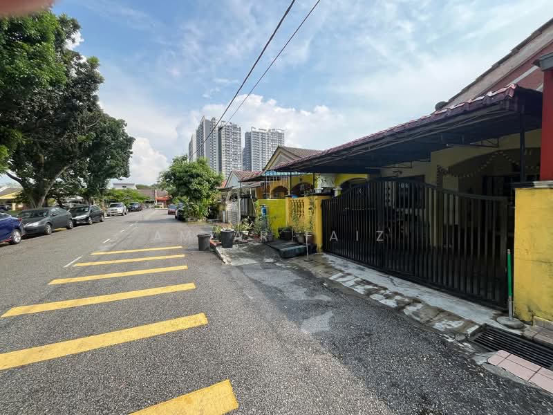 Rumah Teres 1 Tingkat untuk Dijual di Taman Puchong Intan (Puchong) - Amzar Faiz - PropertyGuru.com.my