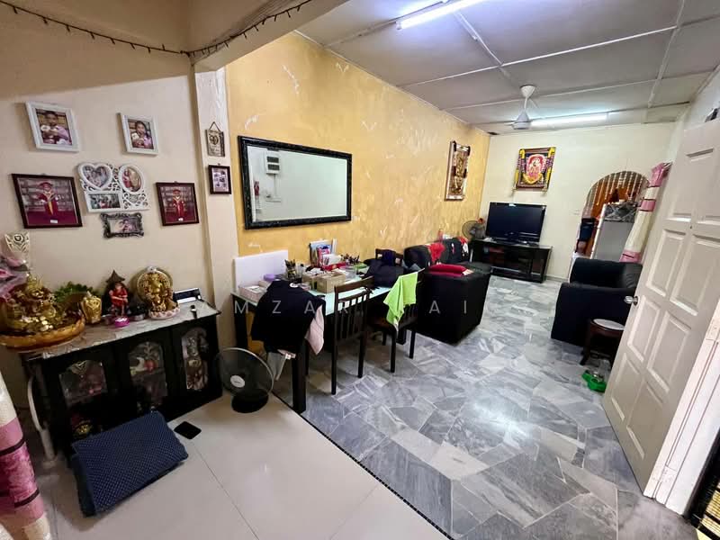 Rumah Teres 1 Tingkat untuk Dijual di Taman Puchong Intan (Puchong) - Amzar Faiz - PropertyGuru.com.my