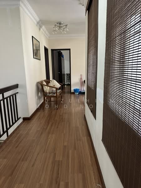 Rumah Berkembar untuk Dijual di Seksyen U9 (Shah Alam) - Mohd Zulhilmi Mohd Nor - Corridor - PropertyGuru.com.my
