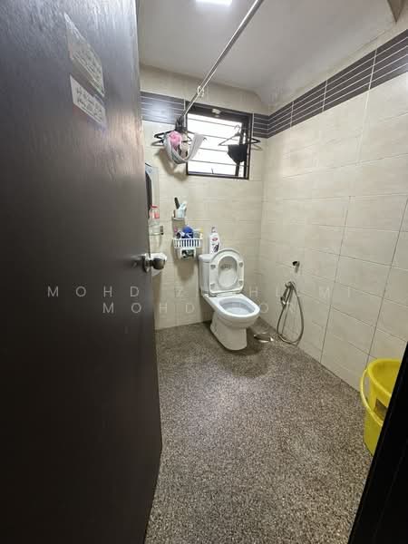 Rumah Berkembar untuk Dijual di Seksyen U9 (Shah Alam) - Mohd Zulhilmi Mohd Nor - Bathroom - PropertyGuru.com.my