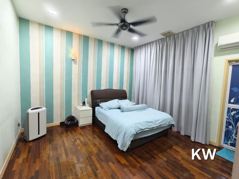 Rumah Berkembar untuk Dijual di Kemuning Utama Permai (Shah Alam) - LS Chu - Bedroom - PropertyGuru.com.my