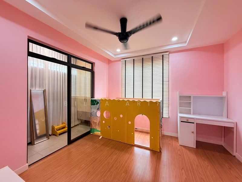 3-storey Terraced House for Sale in Cyberjaya (Selangor) - BILYA ARIFF - Bedroom - PropertyGuru.com.my
