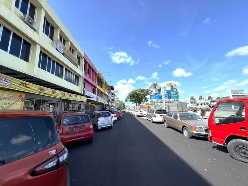 Kedai / Pejabat untuk Dijual di Taman Perling (Perling) - Karl Lim - Exterior - PropertyGuru.com.my