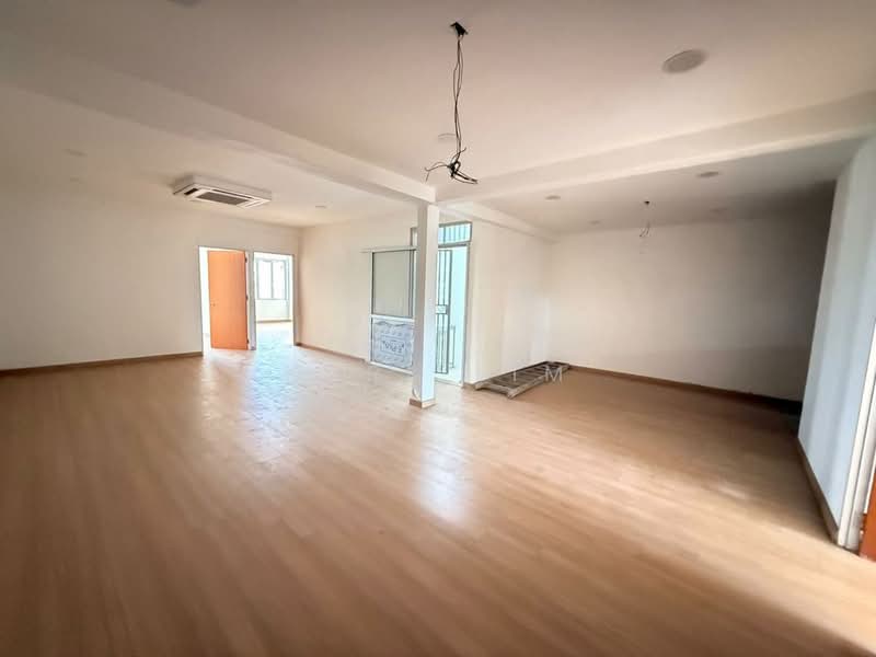 Kedai / Pejabat untuk Dijual di Taman Perling (Perling) - Karl Lim - Interior - PropertyGuru.com.my