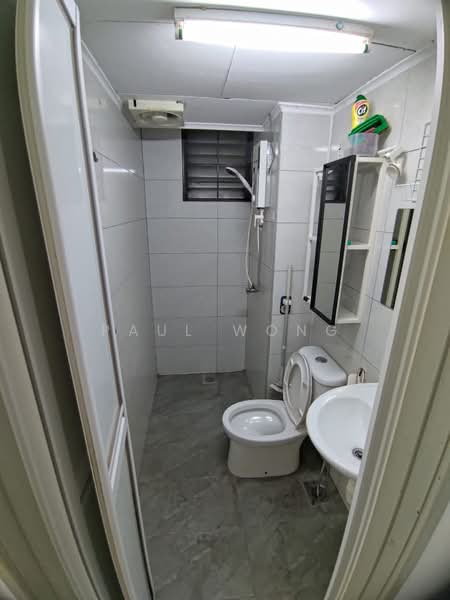 Pangsapuri untuk Disewa di SD Apartments - Paul Wong - Bathroom - PropertyGuru.com.my