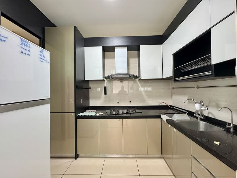 Kediaman Servis untuk Dijual di Setia Tri-angle - Simon Ooi - Kitchen - PropertyGuru.com.my